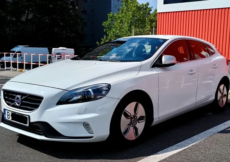 Volvo V40 II D2 RDesign — imagine 2