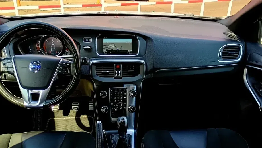 Volvo V40 II D2 RDesign — imagine 3