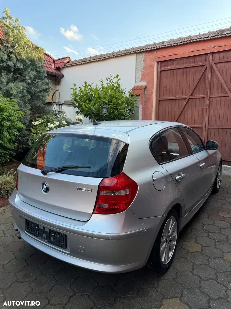 BMW Seria 1 116d — imagine 3