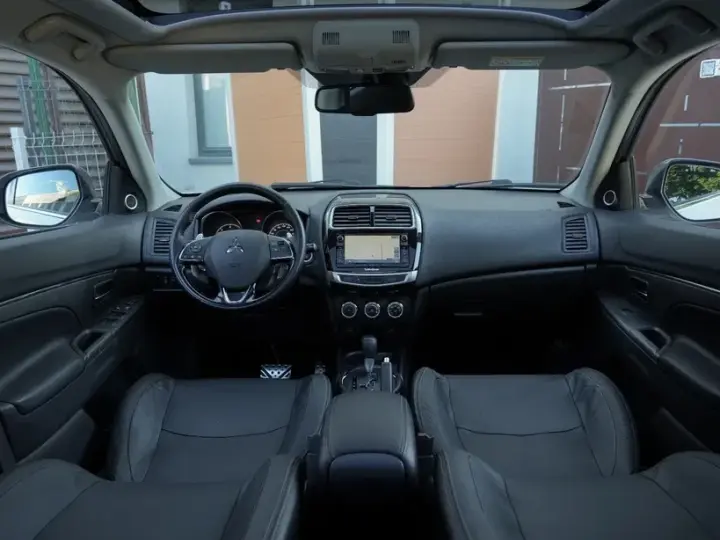 Mitsubishi ASX 2.2 DI-D 4WD Automatik Instyle