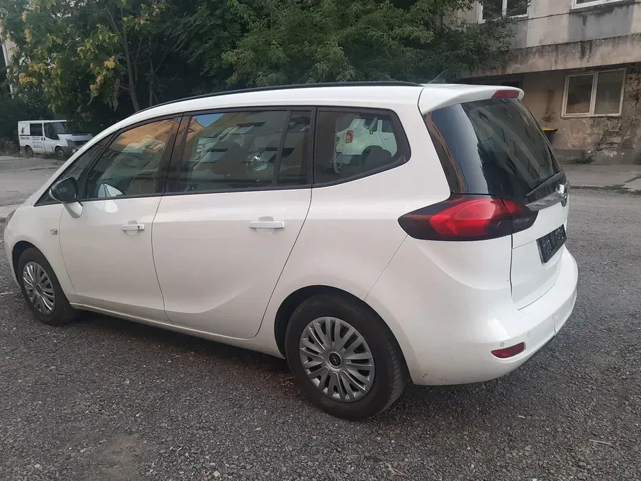 Opel Zafira — imagine 5