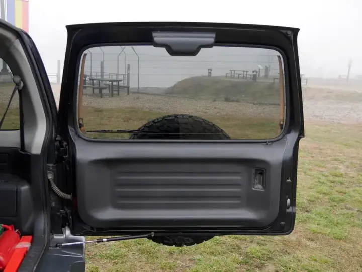 Suzuki Jimny III 1.3 Style