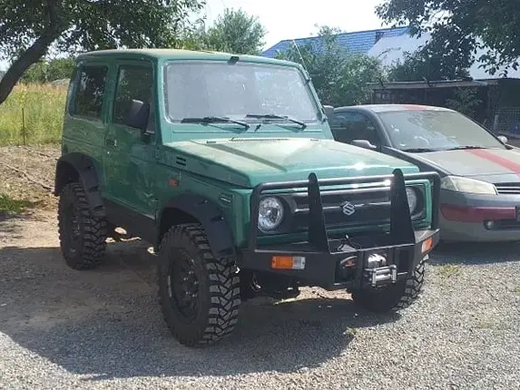 Suzuki Samurai