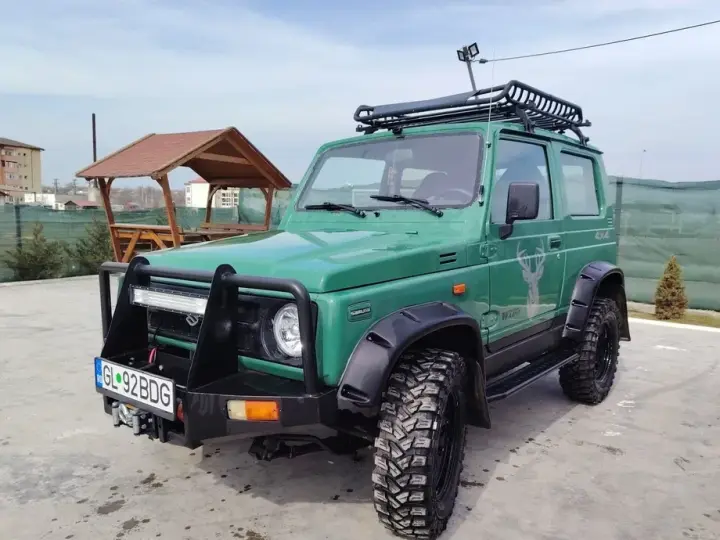 Suzuki Samurai