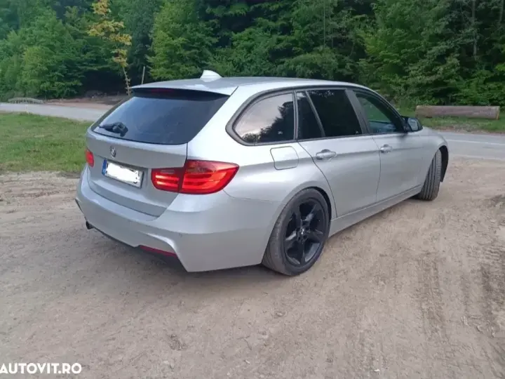 BMW Seria 3 F30/F31/F34 [2011 - 2019] 318d