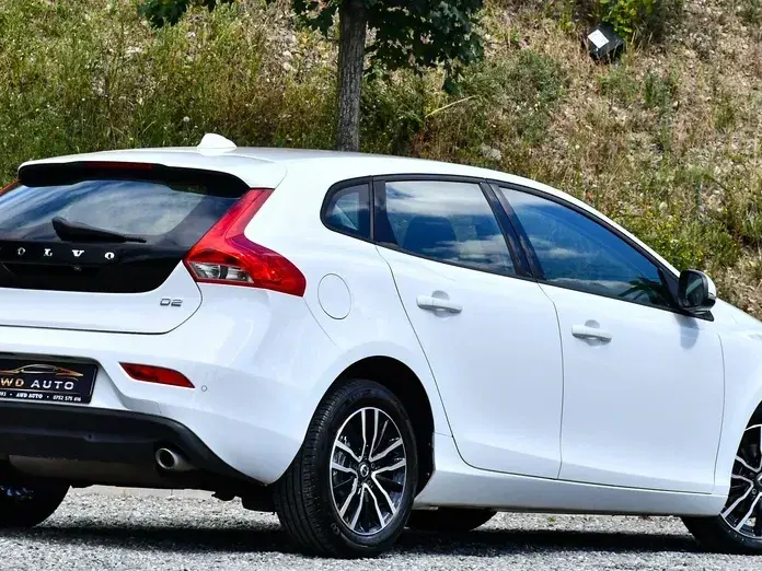 Volvo V40 II D2 Momentum