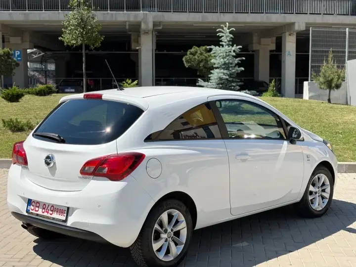 Opel Corsa F 1.4 16V Active