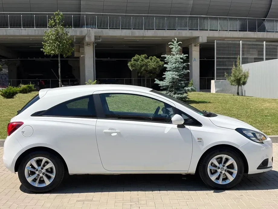 Opel Corsa F 1.4 16V Active — imagine 3