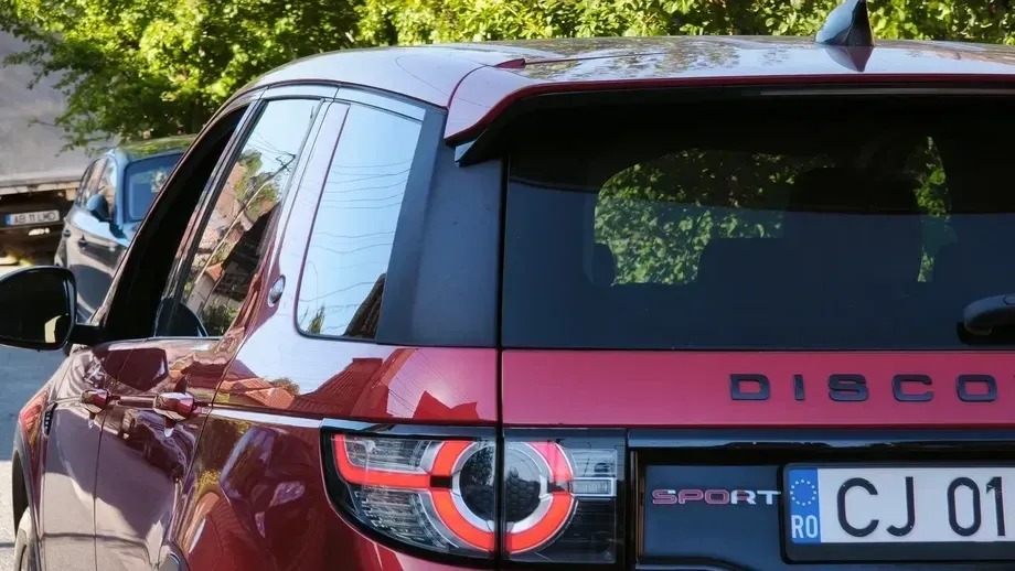 Land Rover Discovery Sport 2.0 l TD4 PURE — imagine 4