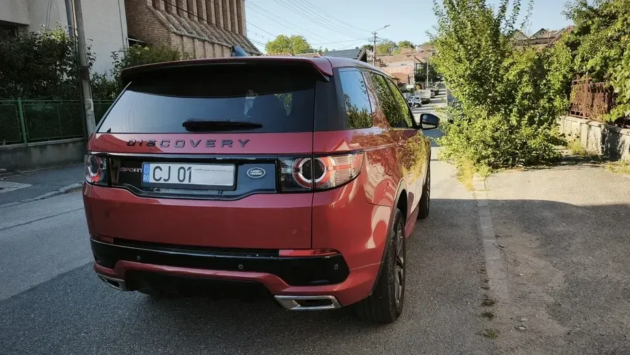 Land Rover Discovery Sport 2.0 l TD4 PURE — imagine 3