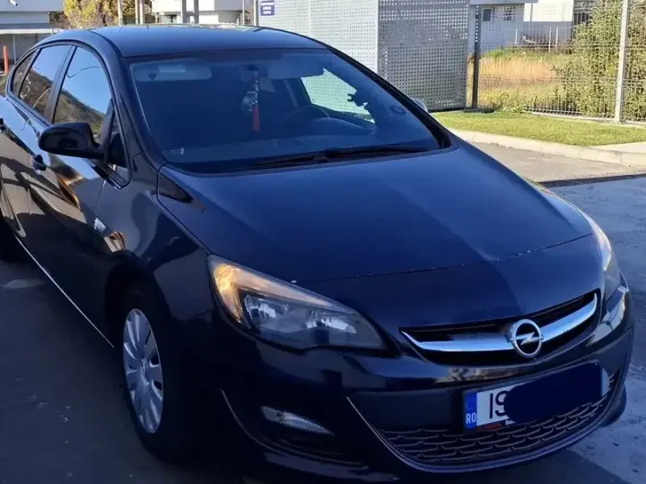 Opel Astra 1.6 Selection