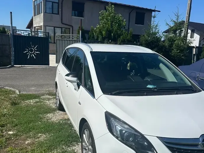 Opel Zafira C [2011 - Prezent 2.0 CDTI ECOTEC Edition Aut.
