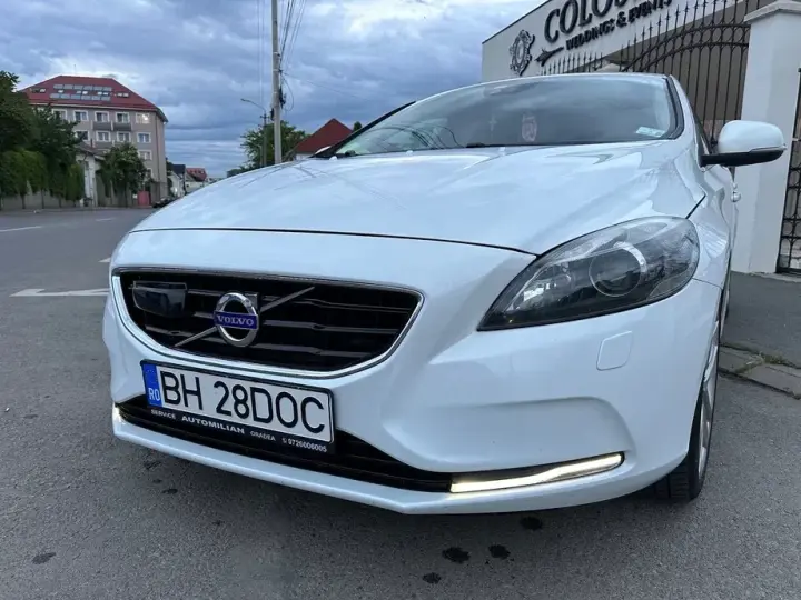 Volvo V40 II D4 Aut Momentum