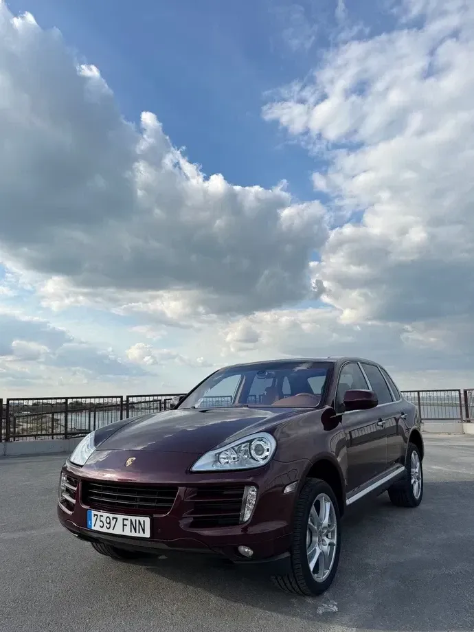 Porsche Cayenne — imagine 2
