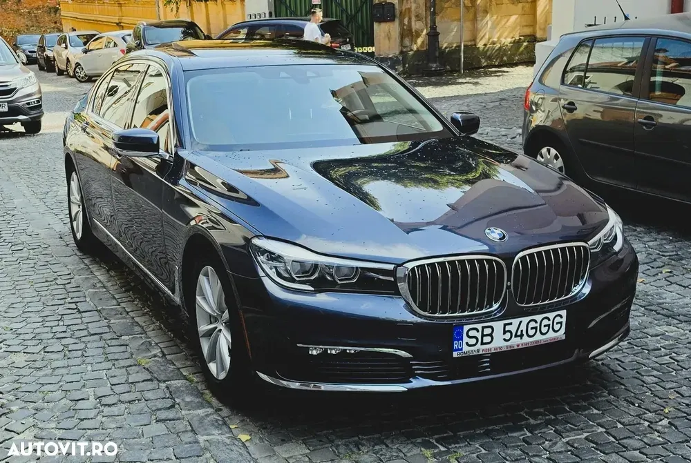 BMW Seria 7 G11/G12 [2015 - 2022] 740Li — imagine 3