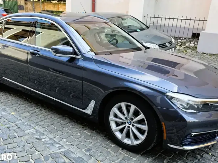 BMW Seria 7 G11/G12 [2015 - 2022] 740Li