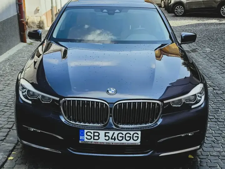 BMW Seria 7 G11/G12 [2015 - 2022] 740Li