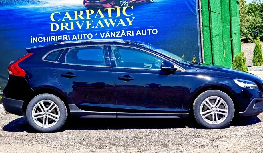 Volvo V40 II D4 Geartronic Plus — imagine 3