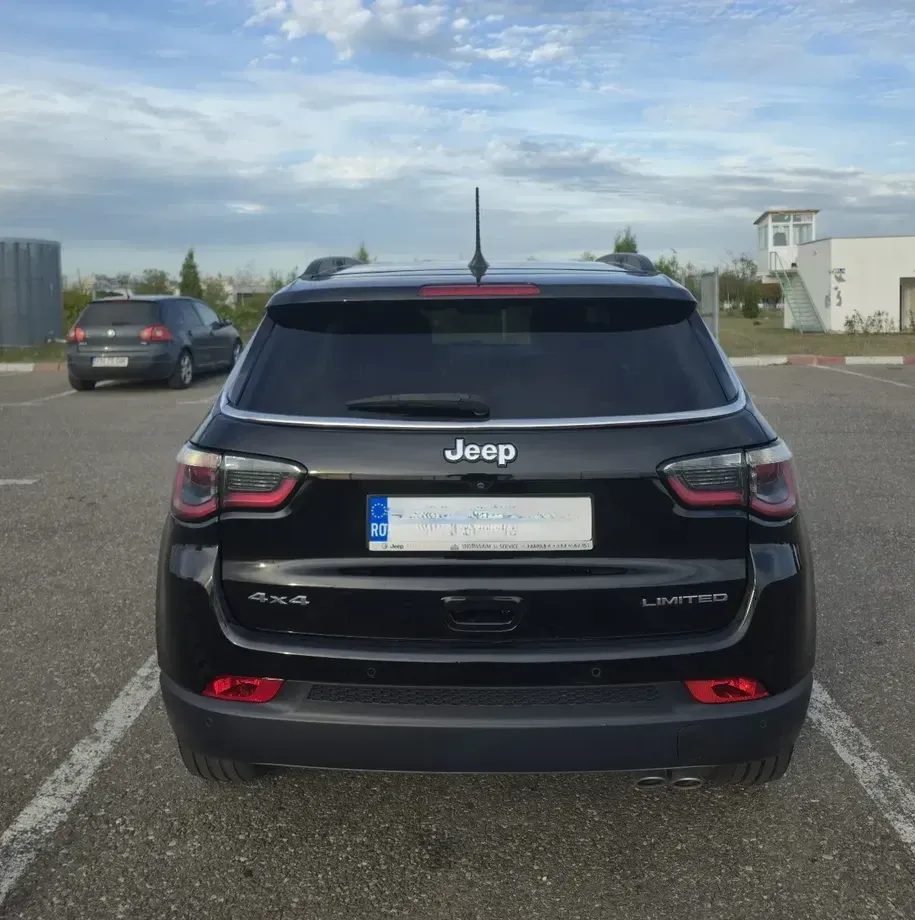 Jeep Compass 2.0 M-Jet 4x4 AT Limited — imagine 3