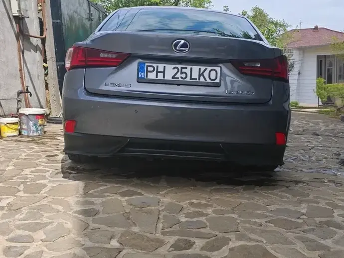 Lexus IS III 300h Aut. Executive