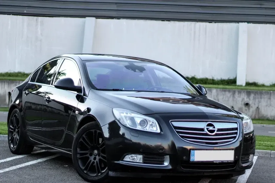 Opel Insignia A 2.0 CDTI ecoFLEX Business Design Edition — imagine 2