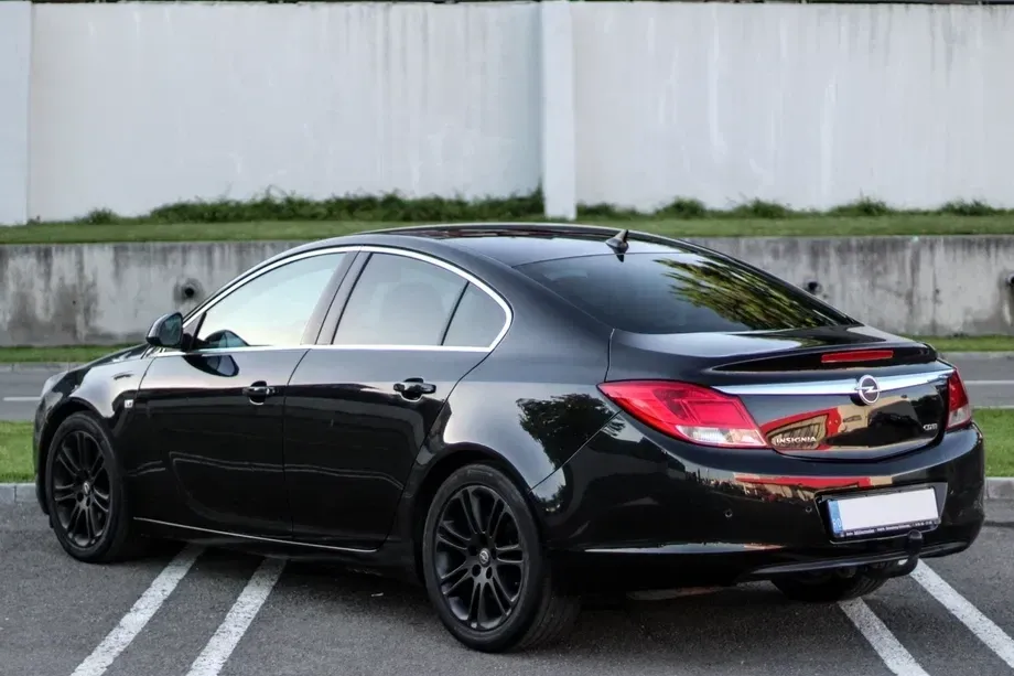Opel Insignia A 2.0 CDTI ecoFLEX Business Design Edition — imagine 5