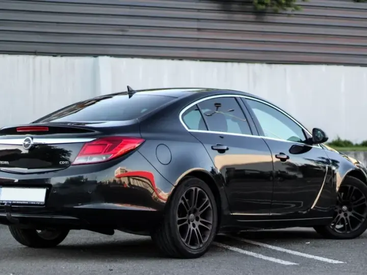 Opel Insignia A 2.0 CDTI ecoFLEX Business Design Edition