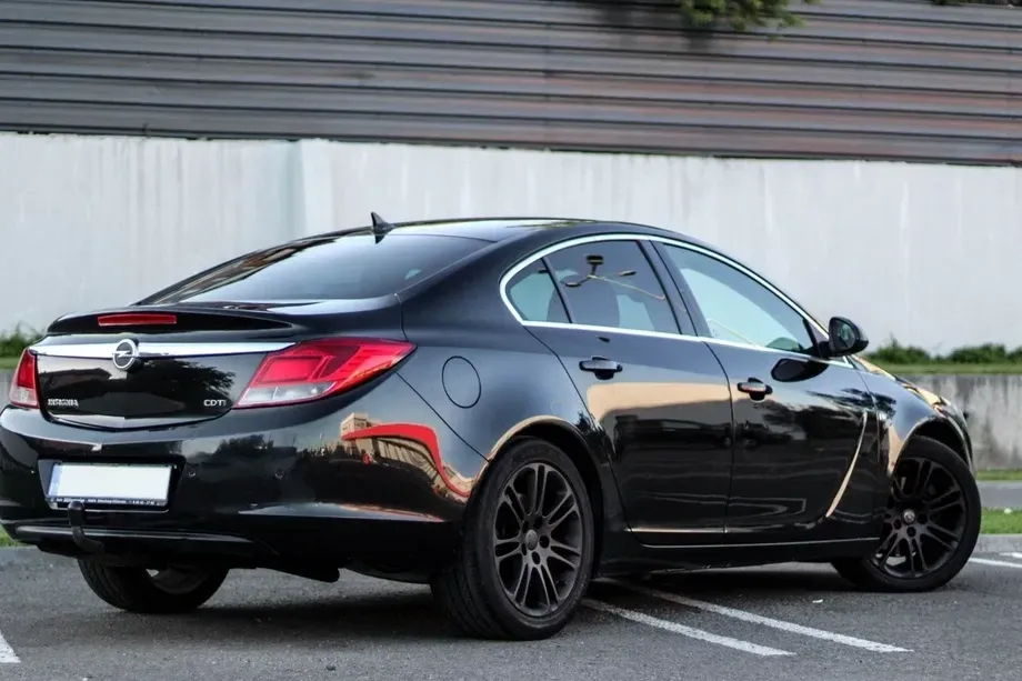 Opel Insignia A 2.0 CDTI ecoFLEX Business Design Edition — imagine 4