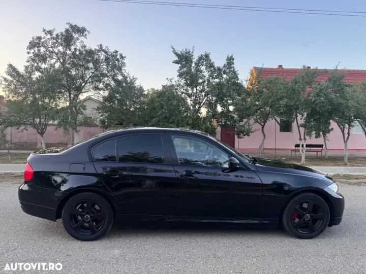 BMW Seria 3 E90/E91/E92/E93 [2005 - 2013] 318d