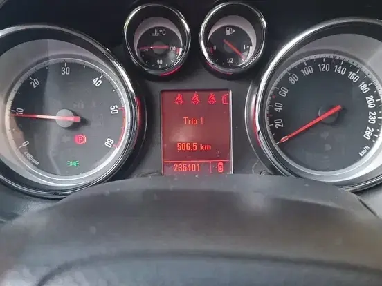 Opel Astra J
