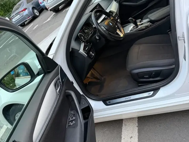BMW Seria 5 G30/G31 [2017 - Prezent] 520d AT