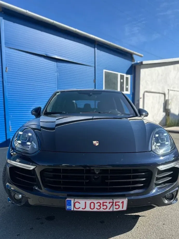 Porsche Cayenne S E-Hybrid Platinum Edition — imagine 3