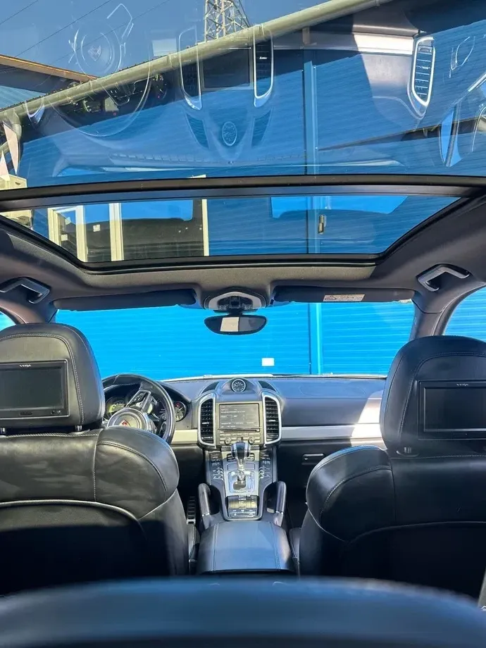 Porsche Cayenne S E-Hybrid Platinum Edition — imagine 6