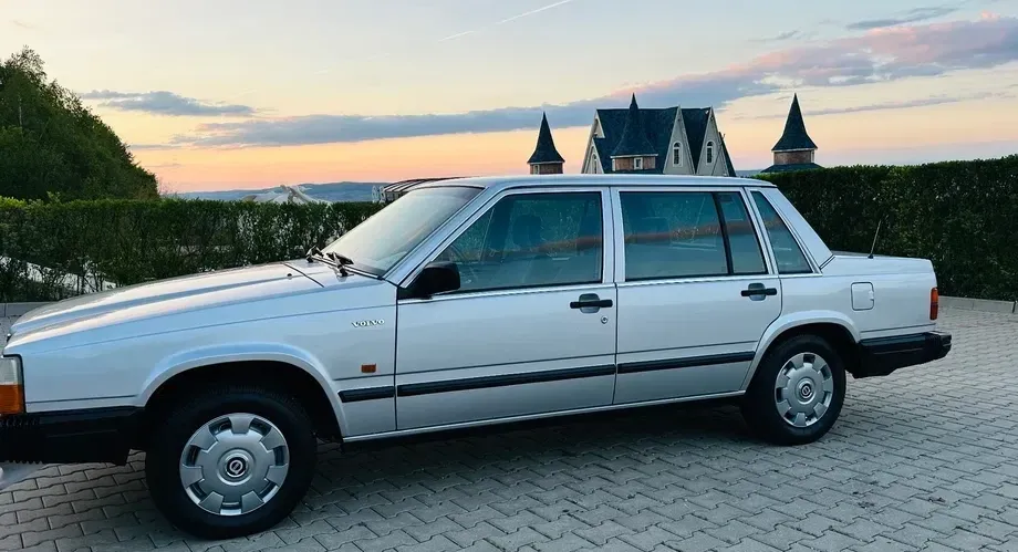 Volvo 740 — imagine 3