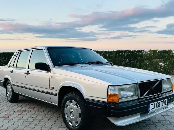 Volvo 740