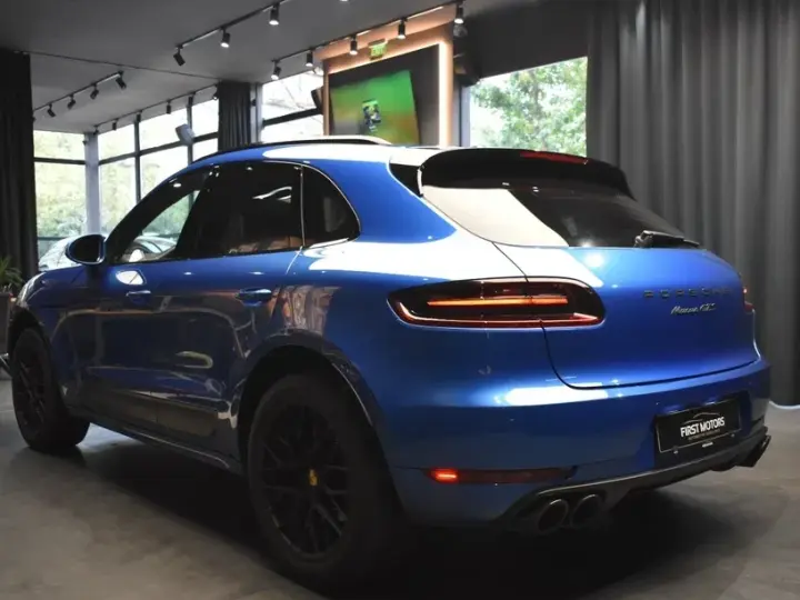 Porsche Macan GTS PDK
