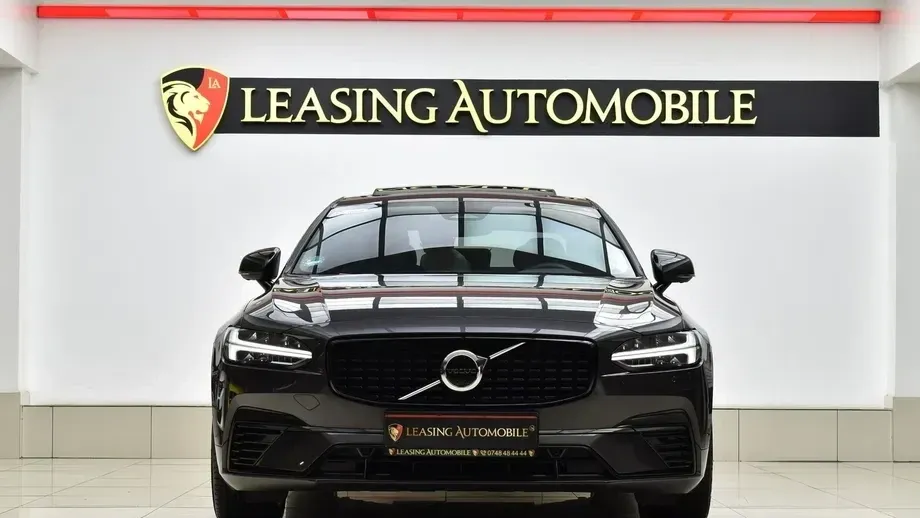 Volvo S90 T8 Recharge AWD Geartronic RDesign — imagine 3