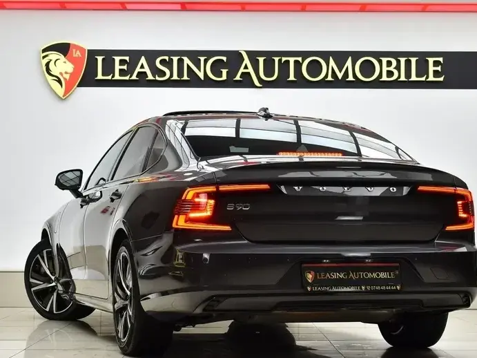 Volvo S90 T8 Recharge AWD Geartronic RDesign
