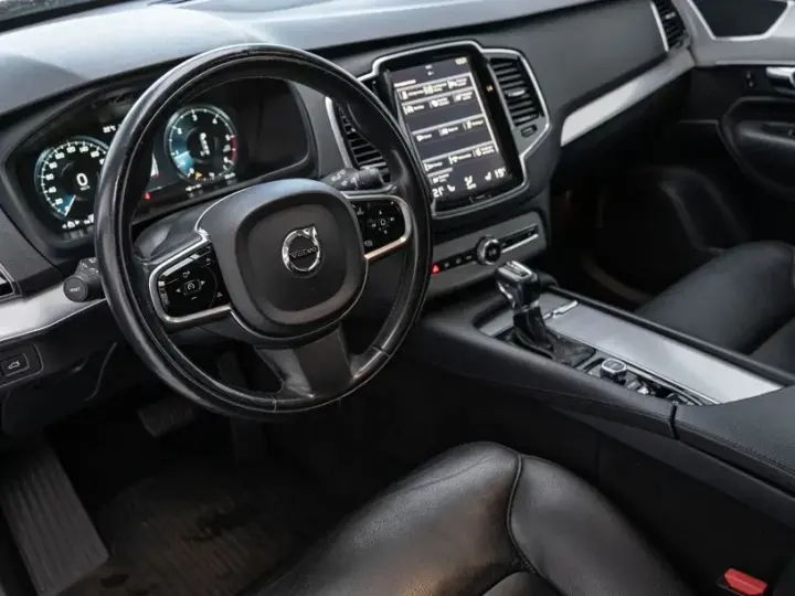 Volvo XC 90 II D5 AWD Geartronic Momentum
