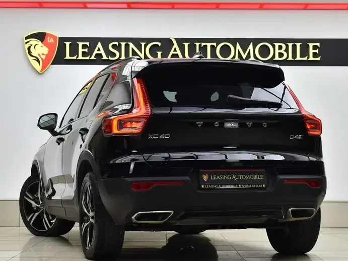 Volvo XC 40 D4 AWD Geartronic R-Design
