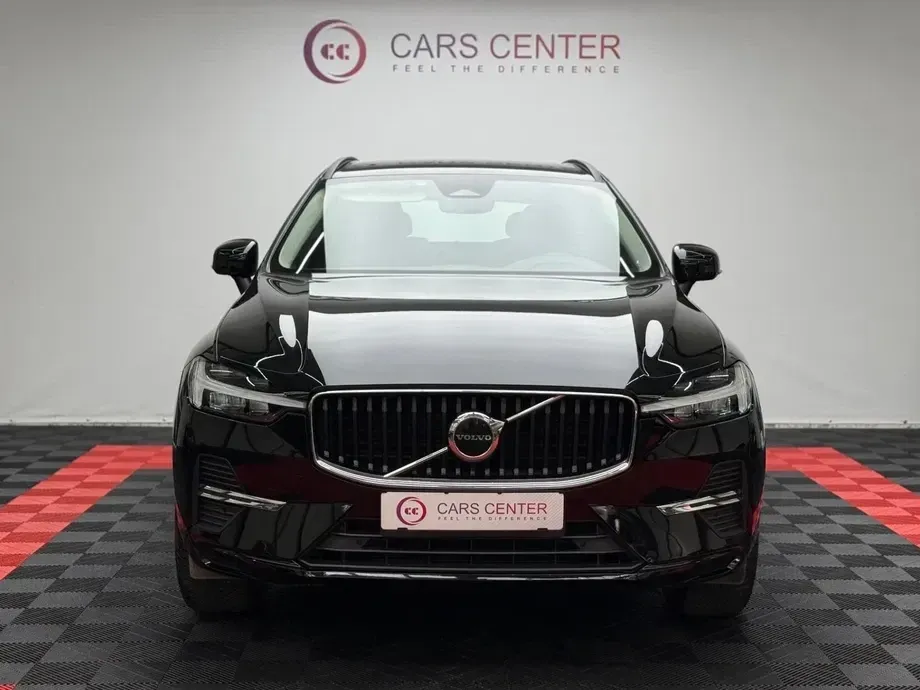 Volvo XC 60 II B4 MHEV AT AWD Plus Dark — imagine 3