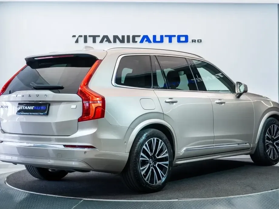 Volvo XC 90 II Recharge T8 AWD Ultimate Bright — imagine 4