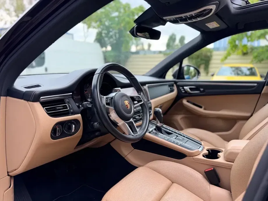 Porsche Macan PDK — imagine 2