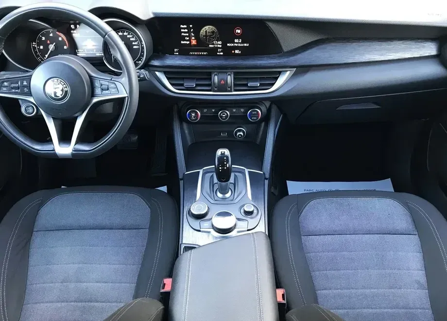 Alfa Romeo Stelvio 2.2 16V AT8 Q4 Business — imagine 5