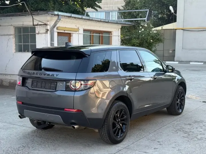 Land Rover Discovery Sport 2.0 l TD4 HSE Aut.