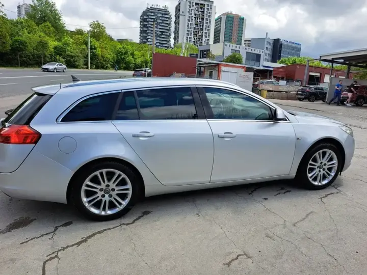 Opel Insignia A 2.0 CDTI Sport Aut.