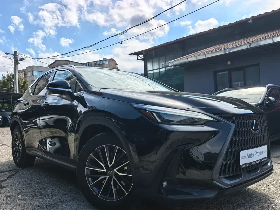 Lexus NX II 450h+ AWD CVT PHEV Luxury — imagine 3