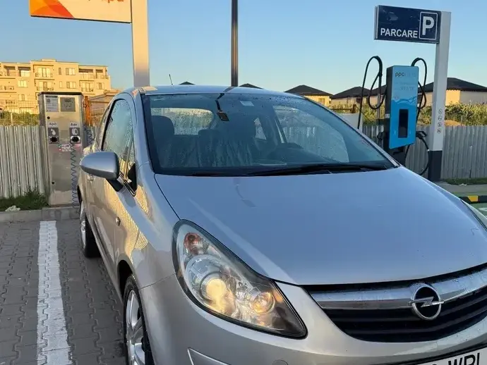 Opel Corsa 1.2 16V Enjoy