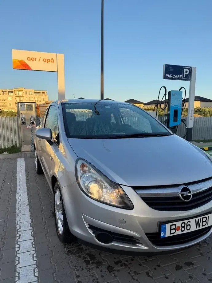 Opel Corsa 1.2 16V Enjoy — imagine 4