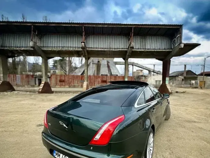 Jaguar XJ 3.0 V6 Luxury Aut SWB
